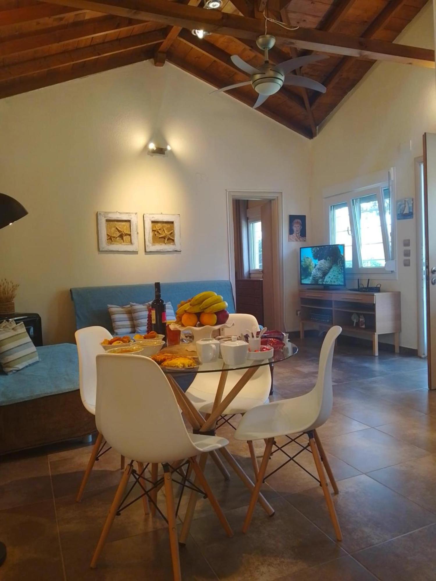 Lagoon Beach House Nea Poteidaia Bagian luar foto